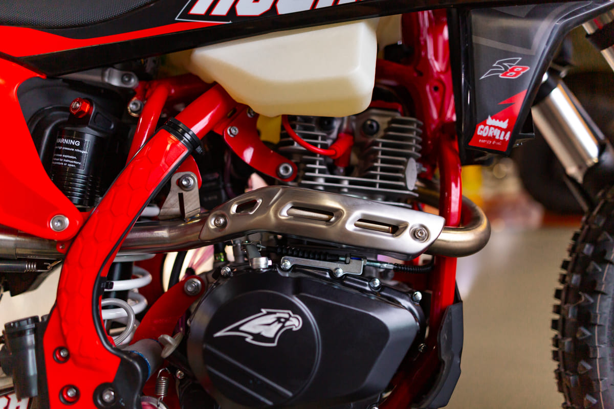 Купить Мотоцикл кроссовый эндуро AJERRA S8 RL300 в Москве фото4