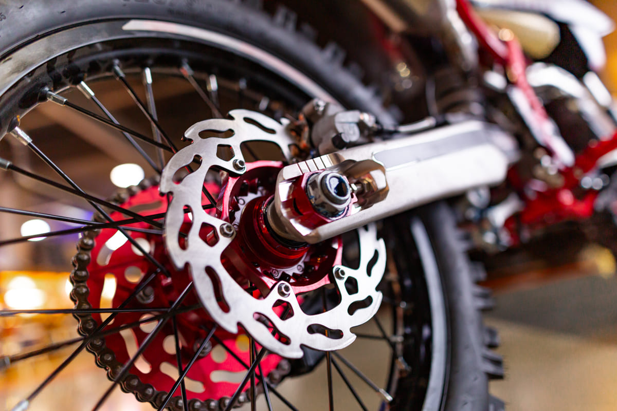 Купить Мотоцикл кроссовый эндуро AJERRA S8 RL300 в Москве фото8