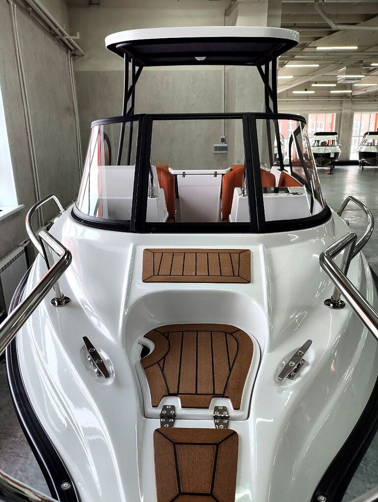 Купить Катер-лодка алюминиевая BOSSFORR 580 BIMINI в Москве фото3