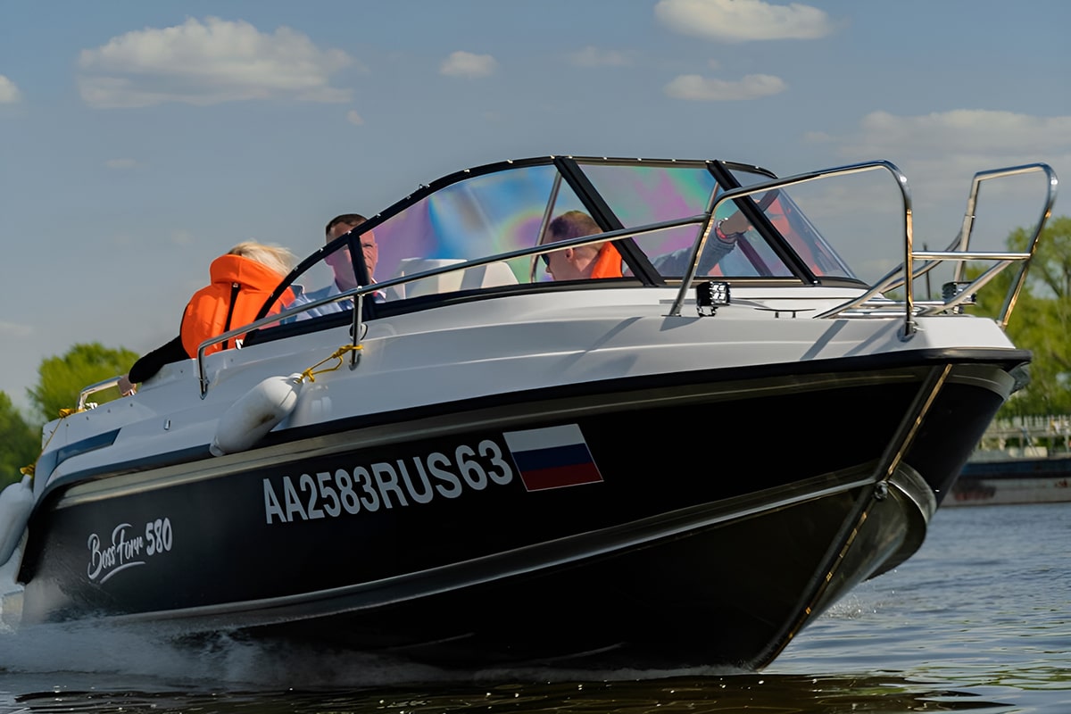 Купить Катер-лодка алюминиевая BOSSFORR 580 OPEN в Москве фото3