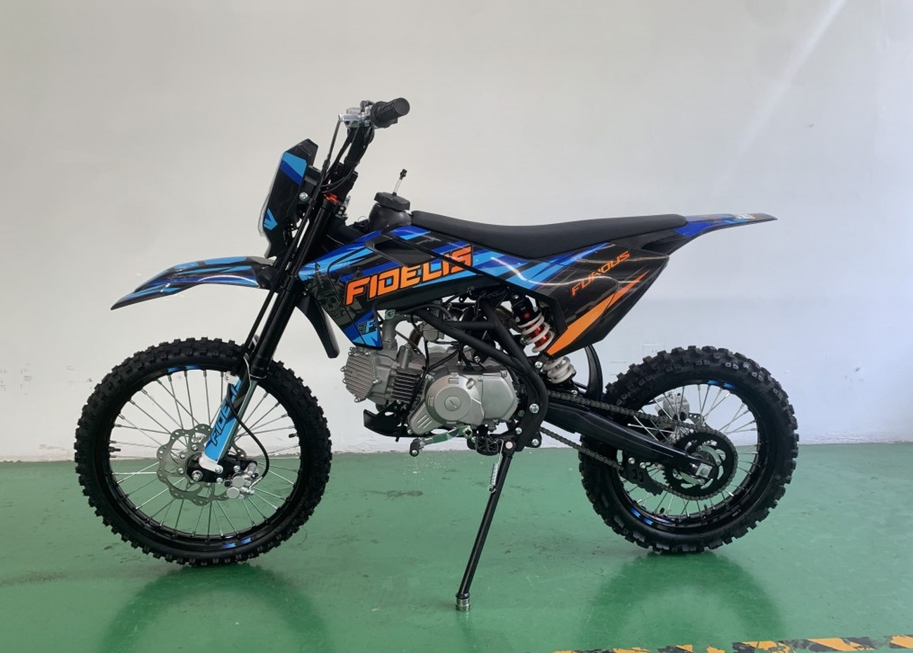Купить Мотоцикл FIDELIS Furious 150 (YX1P60FMJ) PITBIKE в Москве фото3