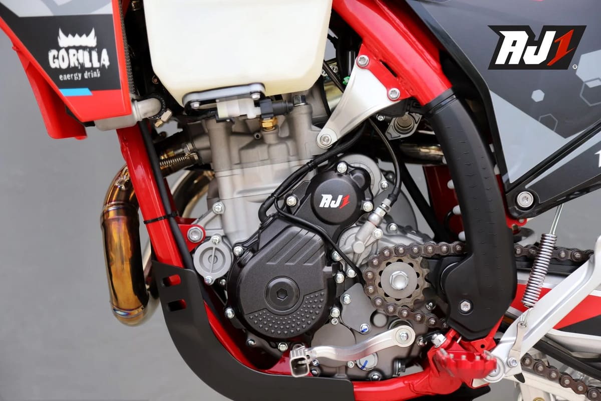 Купить Мотоцикл AJ1 NB300 ENDURO в Москве фото10