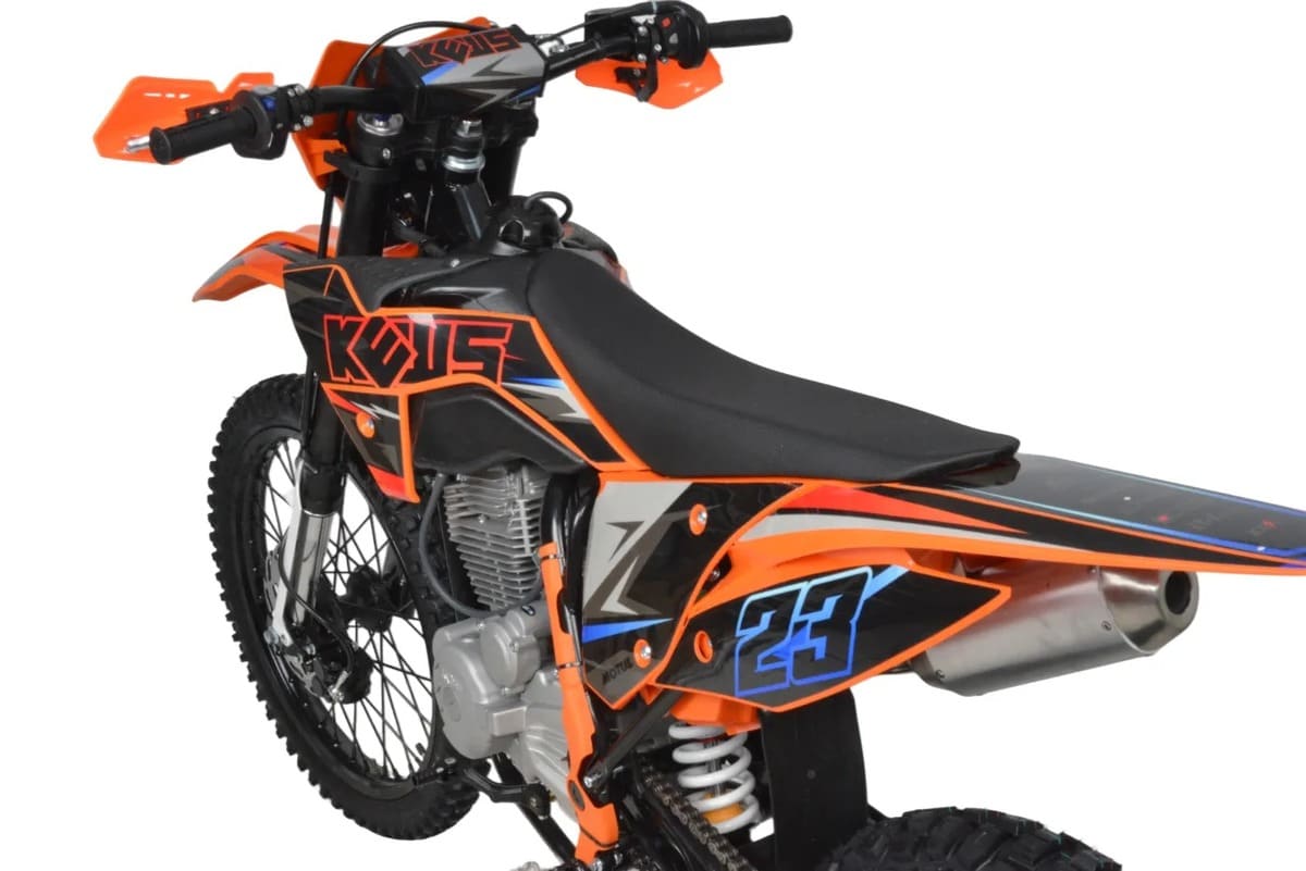 Купить Мотоцикл KEWS K10 CB150D (161FMJ) 21/18 в Москве фото11