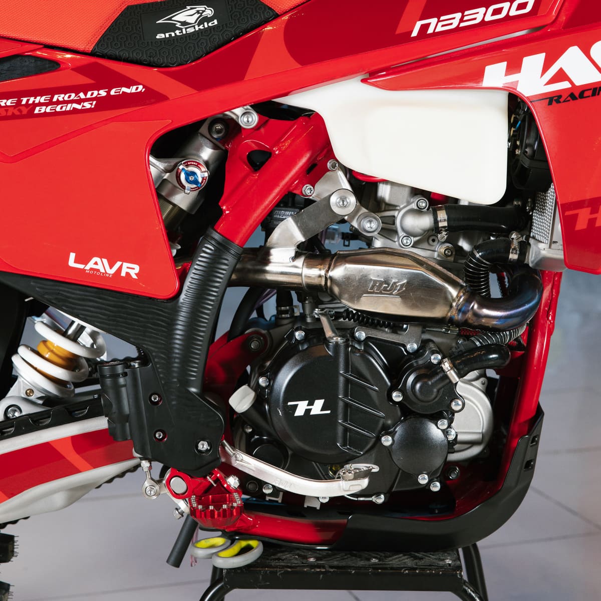 Купить Мотоцикл HASKY A10 Pro NB300 ENDURO в Москве фото26