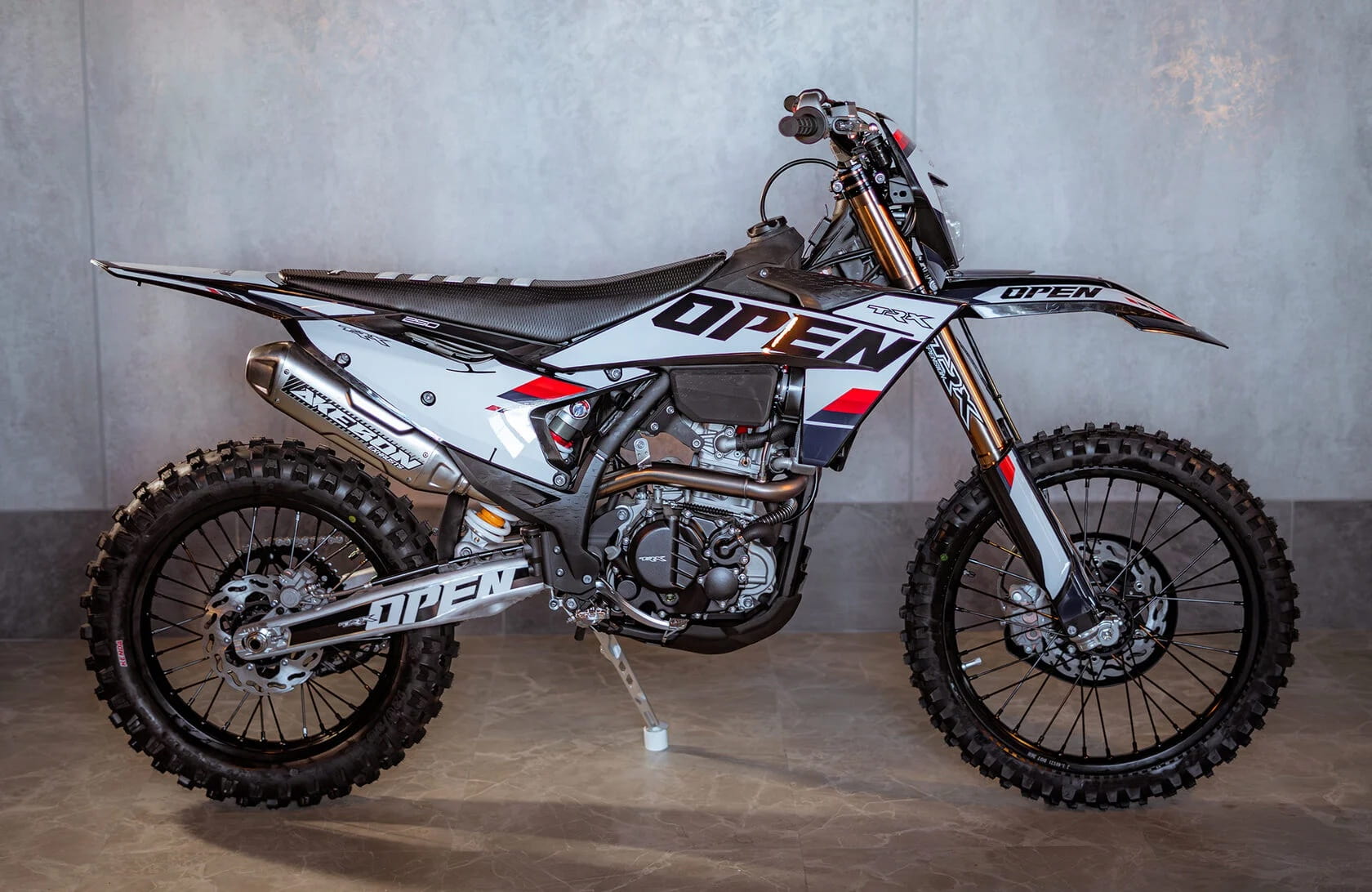 Купить Мотоцикл TRX Open 300 NB ENDURO в Москве фото2