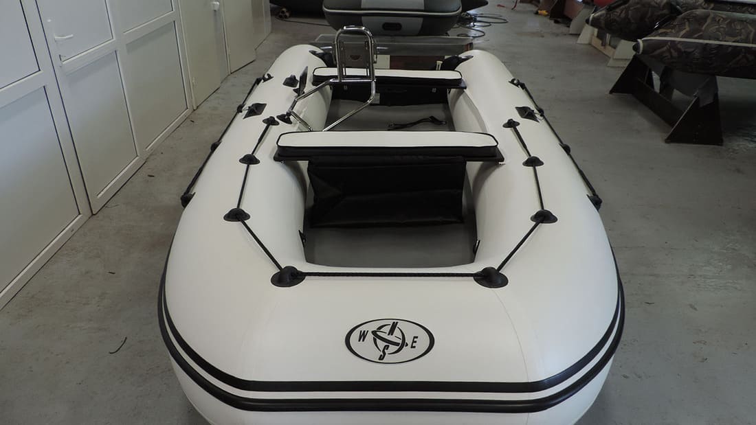 Купить Лодка ПВХ COMPAS 430 в Москве фото6