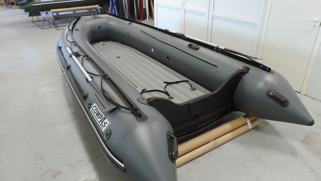Купить Лодка ПВХ COMPAS 430 в Москве фото8