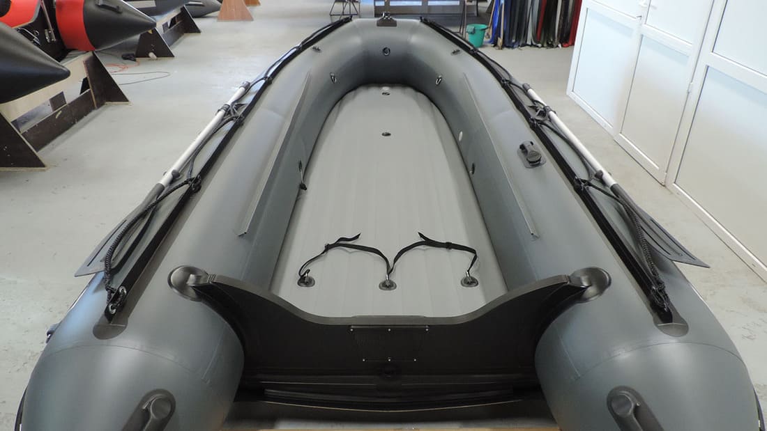 Купить Лодка ПВХ COMPAS 430 в Москве фото9