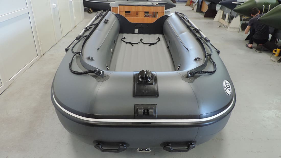 Купить Лодка ПВХ COMPAS 430 в Москве фото10