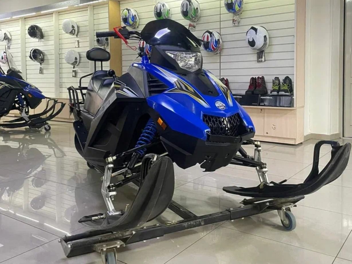 Купить Снегоход Woideal Барс WD 200 EFI Б/У в Москве