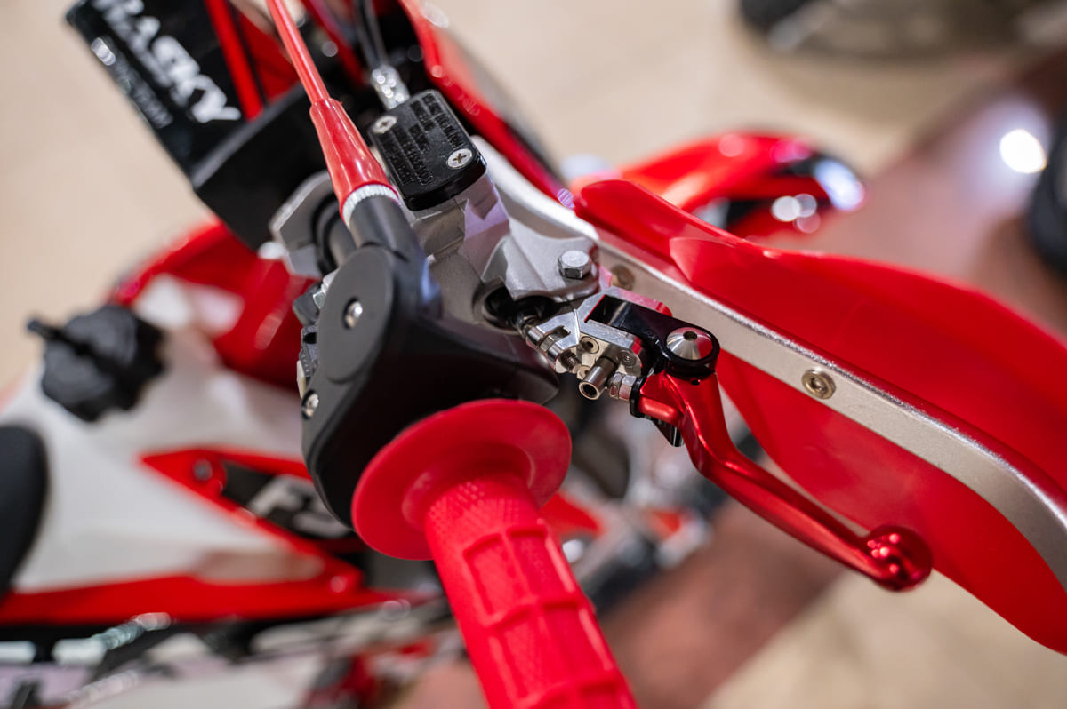 Купить Мотоцикл HASKY F5 Racing 172FMM 250cc 2025 MSD [F5] ENDURO в Москве фото15