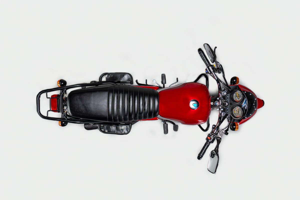 Купить Мотоцикл SHARMAX Street Bike D Editions 200 (2024) в Москве фото4