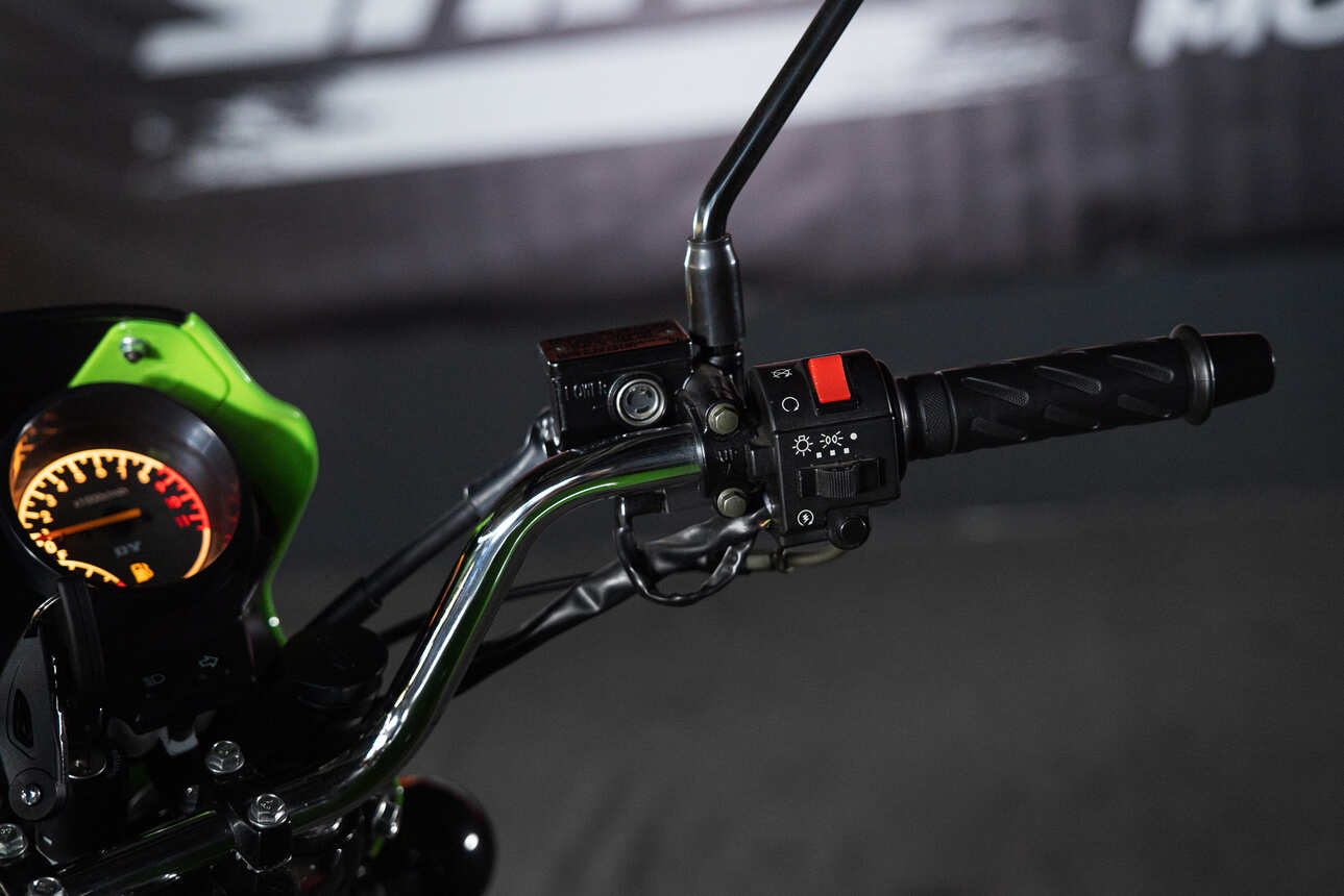 Купить Мотоцикл SHARMAX Street Bike D Editions 200 (2024) в Москве фото41