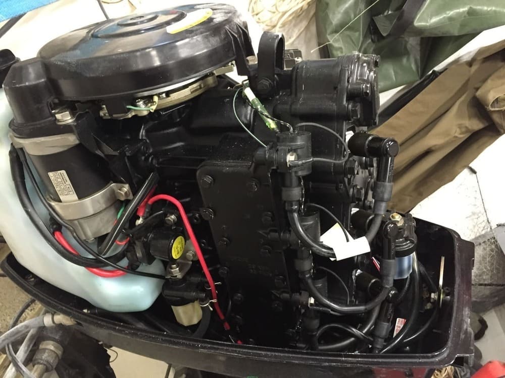 Купить 2х-тактный лодочный мотор TOHATSU M 50 D2 EPOS в Москве фото4