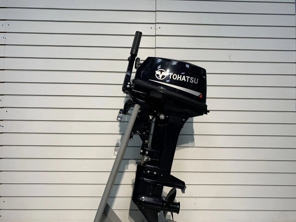 Купить 2х-тактный лодочный мотор TOHATSU M 9.9 D2 S в Москве фото4