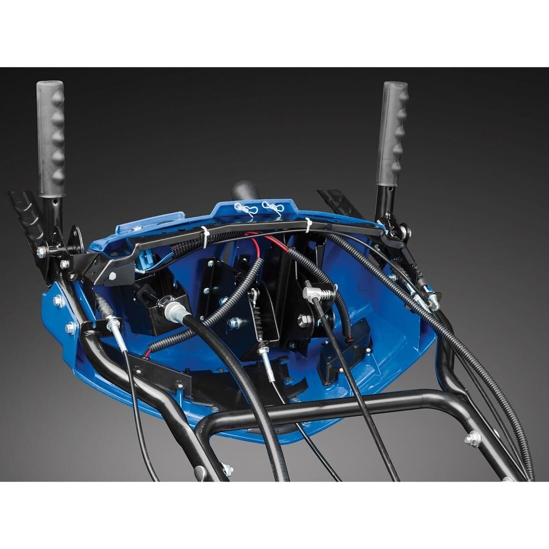 Купить Cнегоуборщик MASTERYARD MV 8524 RE в Москве фото4