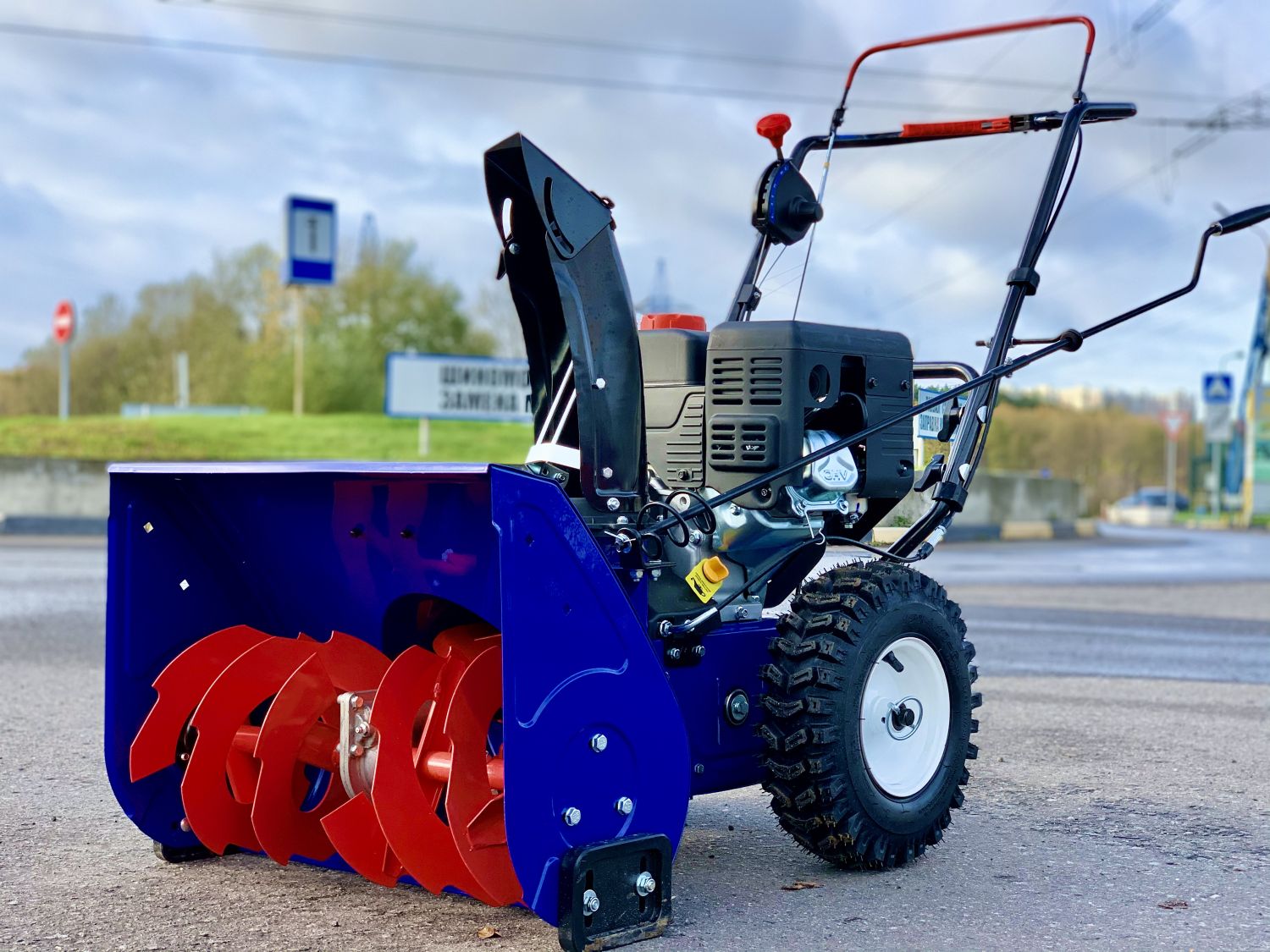 Купить Cнегоуборщик MASTERYARD MX 6522 в Москве фото6