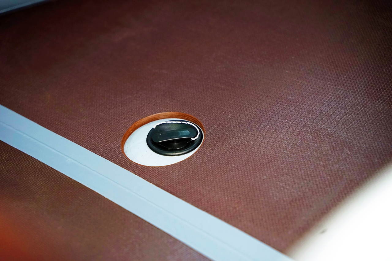 Купить Лодка ПВХ АНДРОМЕДА 375 киль + 2х-тактный лодочный мотор SHARMAX SM9.9HS в Москве фото7