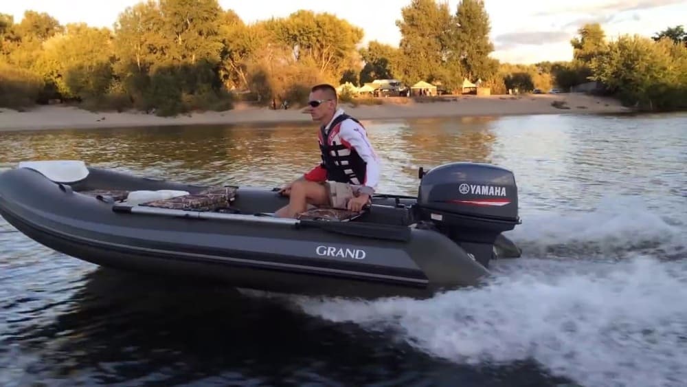 Купить 2х-тактный лодочный мотор YAMAHA 40XMHS в Москве фото3