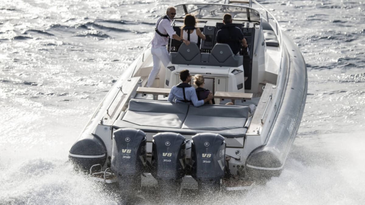 Купить 4х-тактный лодочный мотор YAMAHA F350AETX в Москве фото2