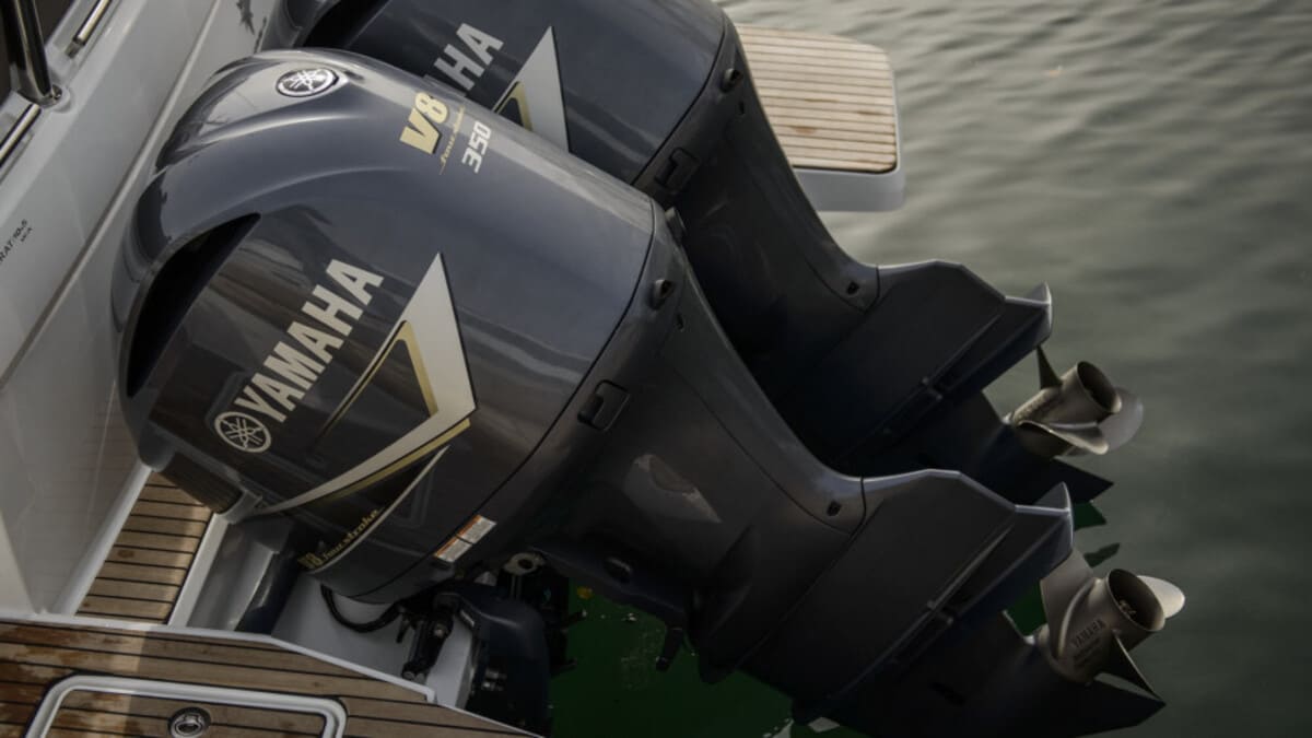 Купить 4х-тактный лодочный мотор YAMAHA F350AETX в Москве фото6