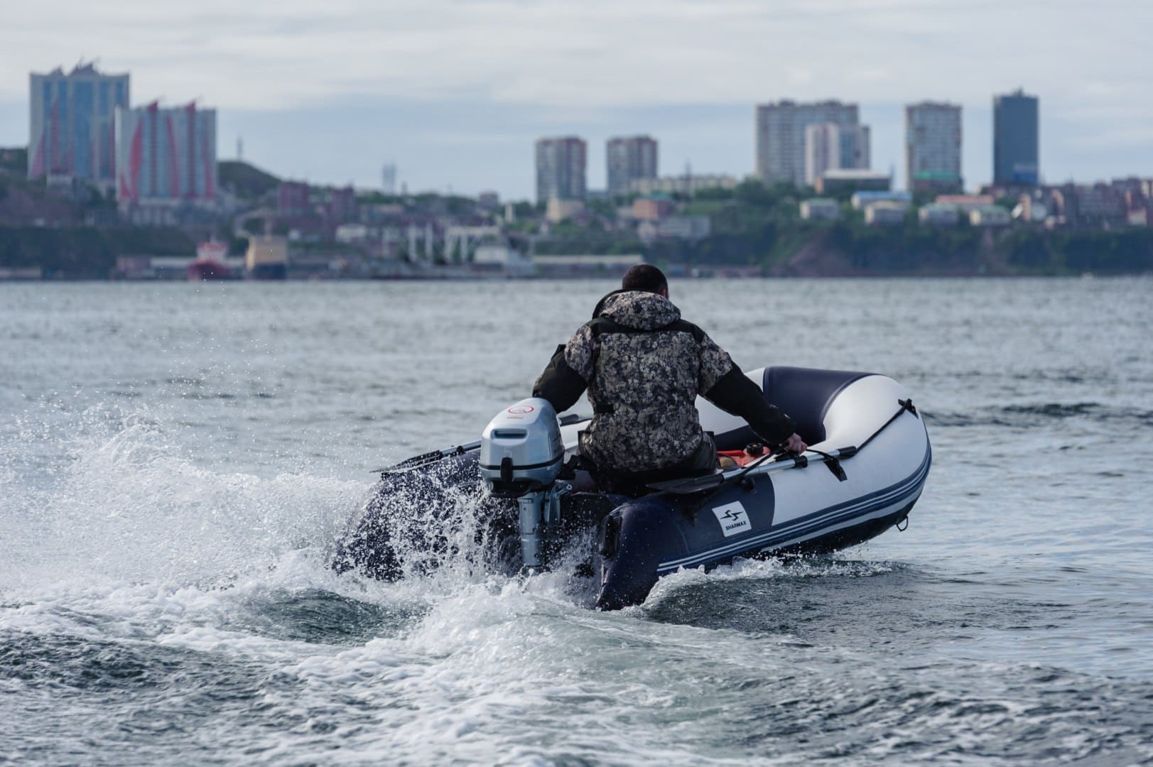 Купить 4х-тактный лодочный мотор SHARMAX SMF5HS (2024) в Москве фото12