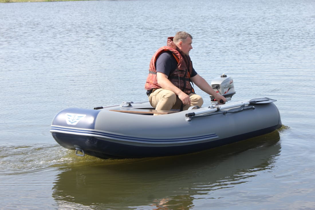 Купить Лодка ПВХ ФЛАГМАН 300 в Москве фото7