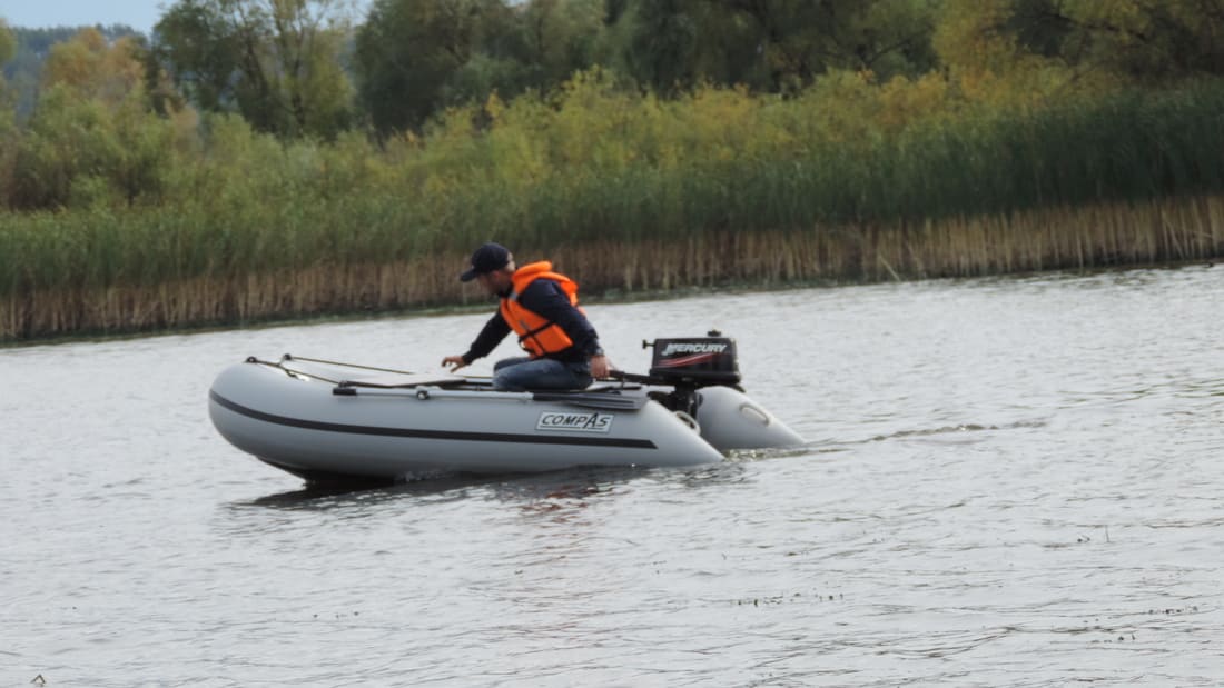 Купить Лодка ПВХ COMPAS 285E в Москве фото17