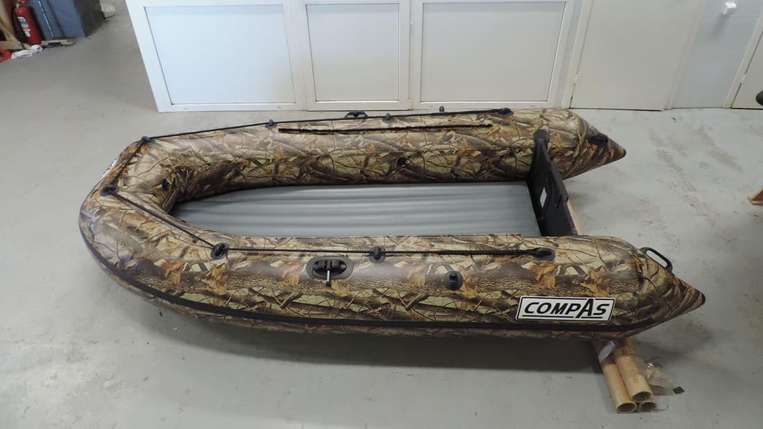 Купить Лодка ПВХ COMPAS 300E в Москве фото3