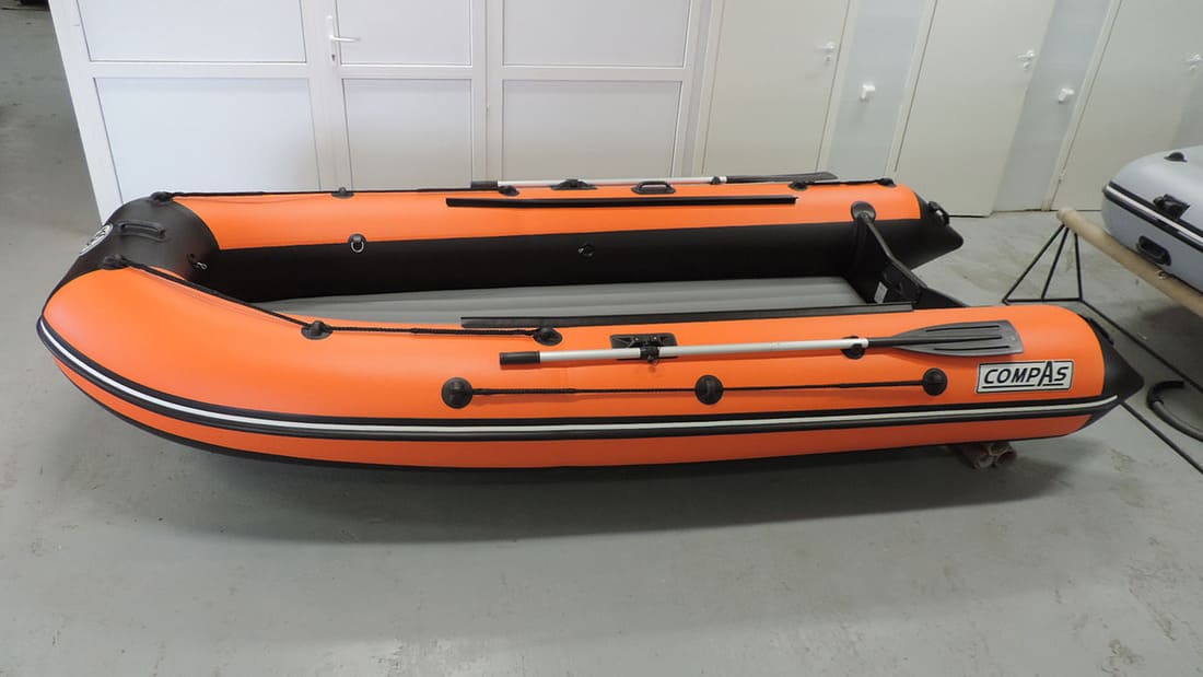 Купить Лодка ПВХ COMPAS 400 в Москве фото9