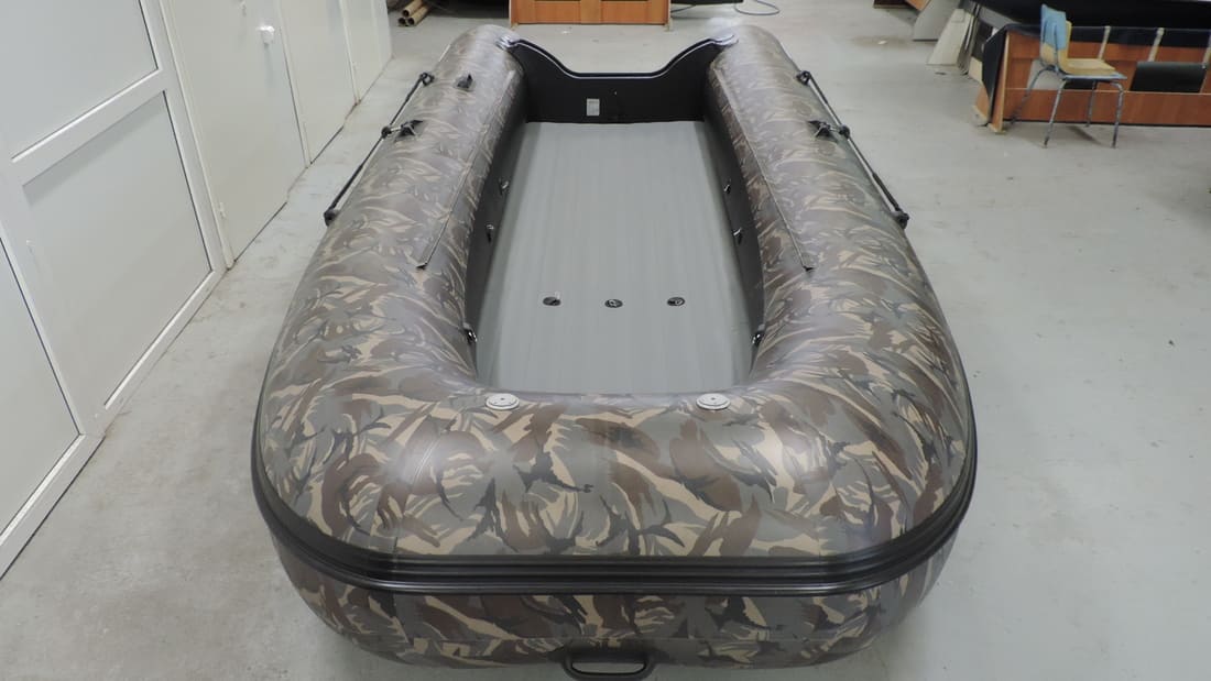 Купить Лодка ПВХ COMPAS 460 в Москве фото2