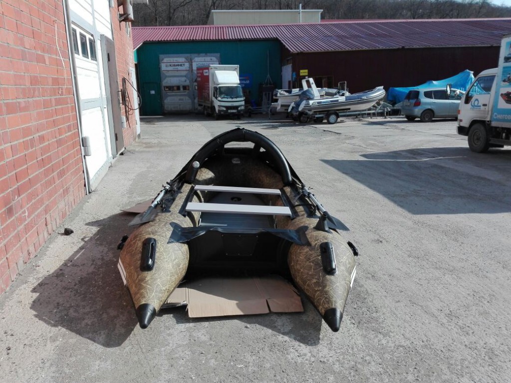 Купить Лодка ПВХ STORMLINE Adventure Extra 340 (камуфляж) (2024) в Москве фото3