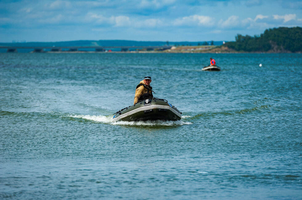 Купить Лодка ПВХ STORMLINE Adventure Extra 360 (камуфляж) (2024) в Москве фото6